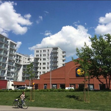 P&O Serviced Apartments Wilenska Station Varsovia Exterior foto